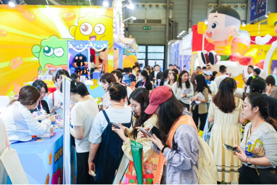 九游app：精彩紛呈！2024中國玩協(xié)四展暨CLE上海國際IP創(chuàng)意品質(zhì)生活節(jié)盛大開幕(圖7)