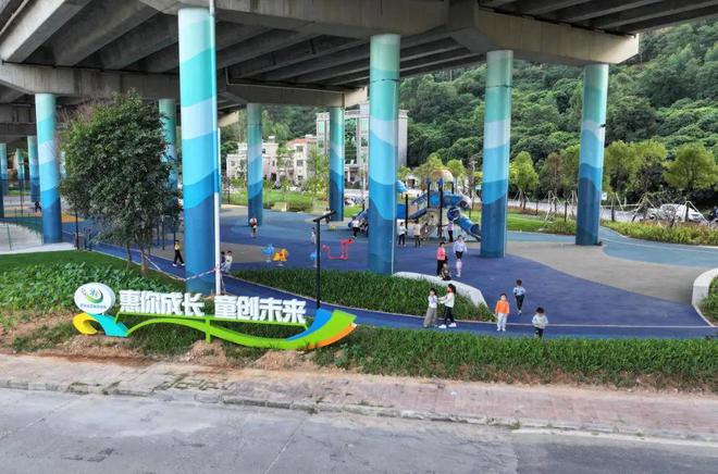 九游娛樂：惠州打造圩鎮(zhèn)里的“兒童友好”綠美生態(tài)小公園為“百千萬工程”賦能添彩(圖2)