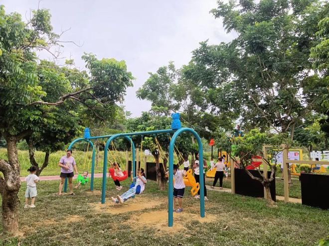 九游娛樂：惠州打造圩鎮(zhèn)里的“兒童友好”綠美生態(tài)小公園為“百千萬工程”賦能添彩(圖5)