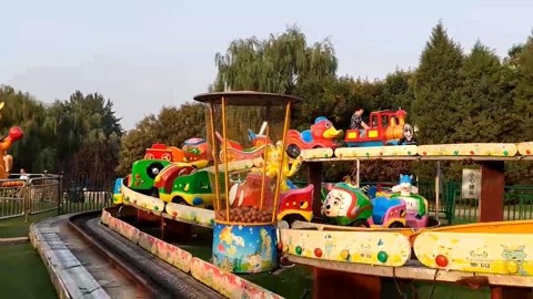 口袋公園新增游樂設施(圖1)